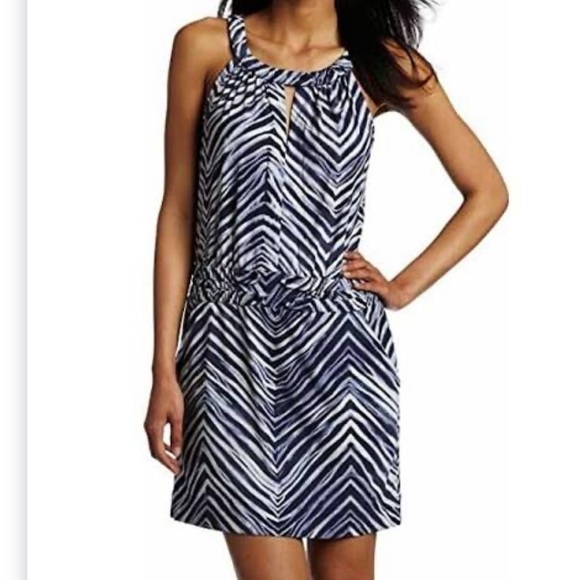 BCBGMaxAzria Dresses & Skirts - BCBG Maxazria Leann Dress